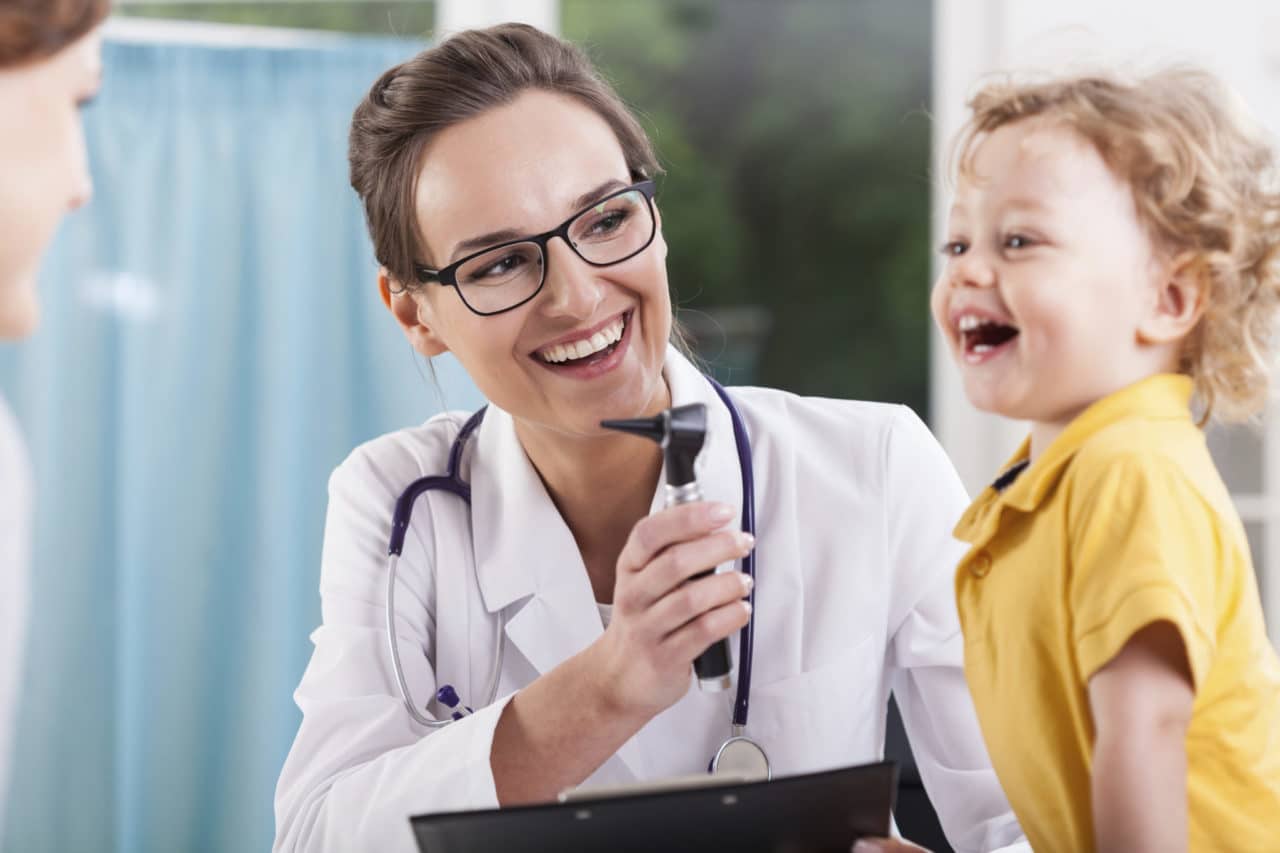 Pediatric-Hearing-Loss-exam